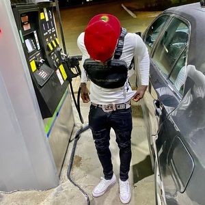 Meet your Posher, Omar